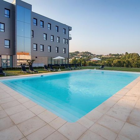 Lam Hotel Celorico De Basto Buitenkant foto